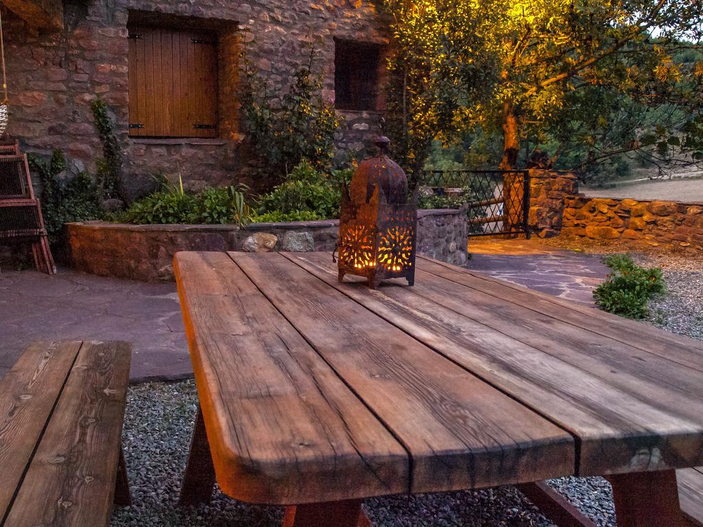 Hostal Cal Sodhi Argestues Exterior foto